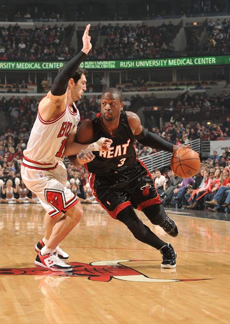 作战中屡屡 作战中屡屡